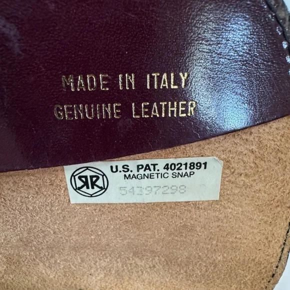 Sorpresa! Made in Italy Genuine Leather Vintage Crossbody - Picture 9 of 16